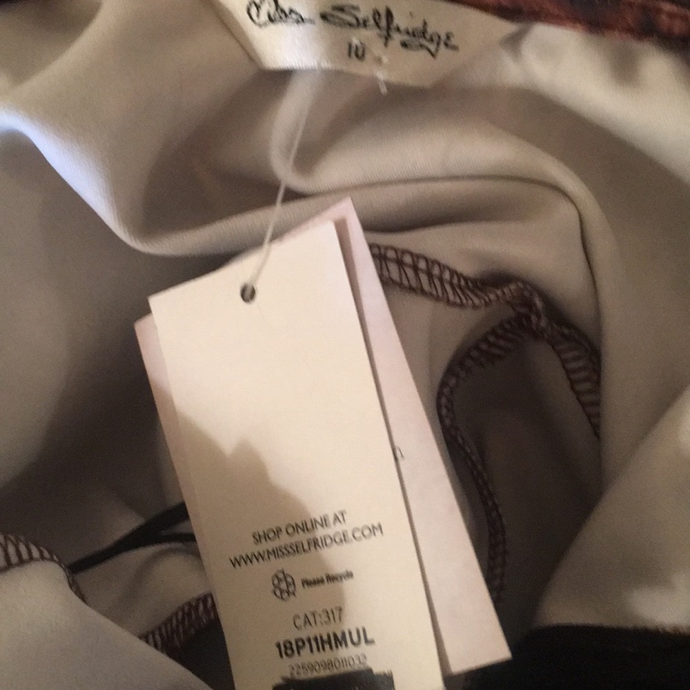 Lovely Miss Selfridge animal print dress, size 10. - Picture 6 of 7